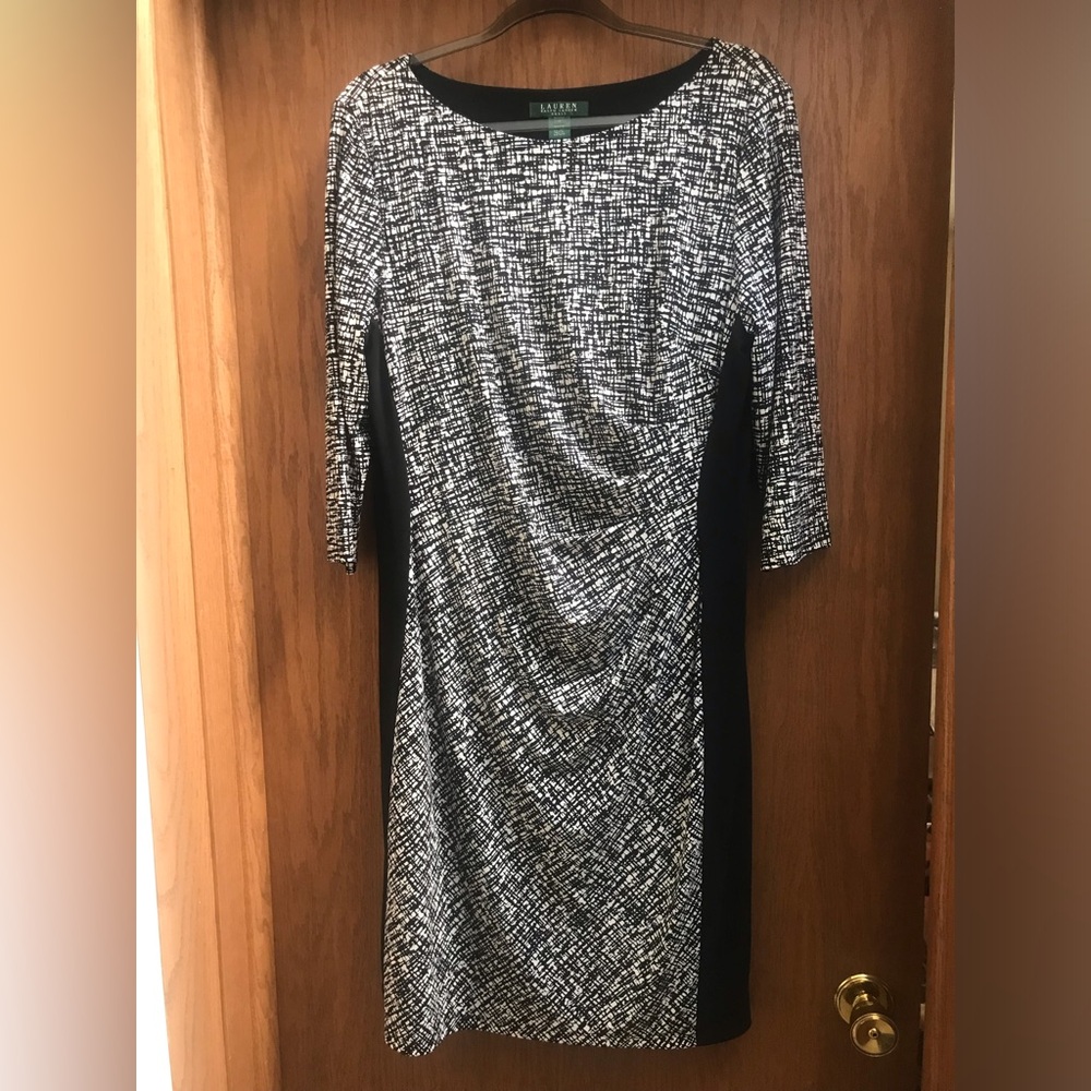 Lauren Ralph Lauren Midi Length Black & White Dress with Ruched Front - Picture 2 of 9